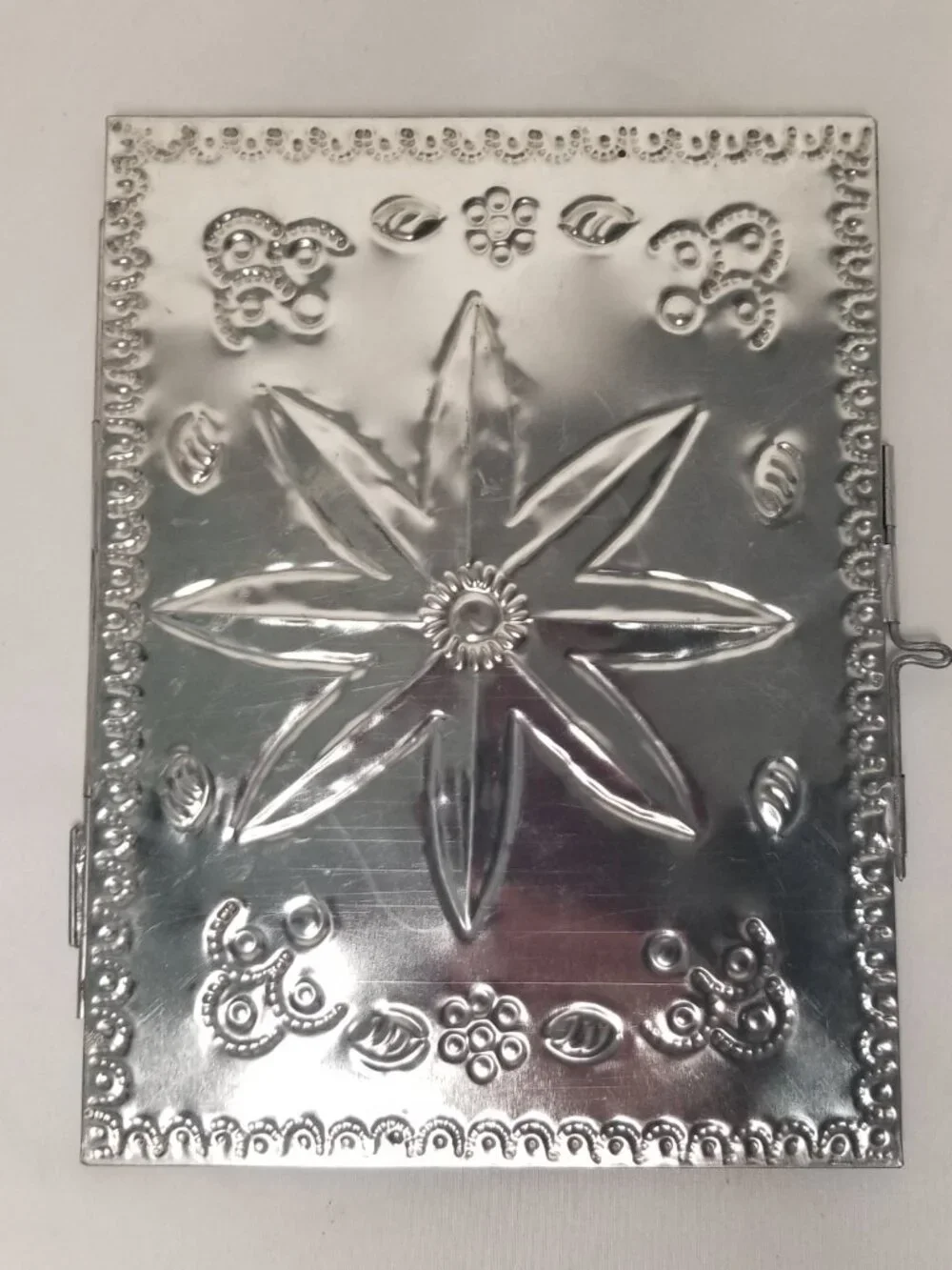 Mexican Folk Art Punched Tin Folding Pop Up Nativity Scene Hand Painted Display